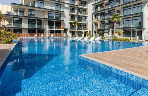Jumeirah Village Circle Apartamento | Waves - Elegant Oxford 212 Studio in JVC with City Views