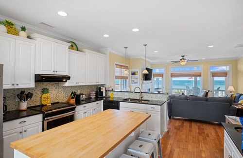 North Carolina Coast Casa | Waves & Sun -- OCEANFRONT, Heated Pool, Elevators, Entire Duplex, Sleeps 25-28