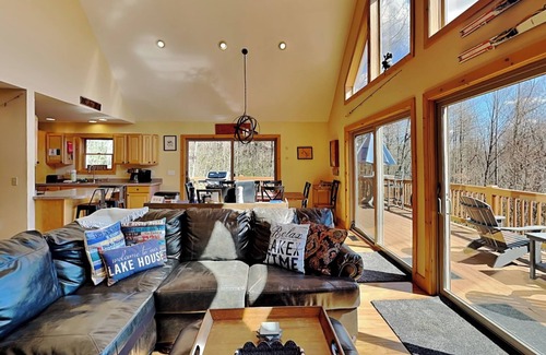 McHenry Casa | Waves, Waffles & Wifi