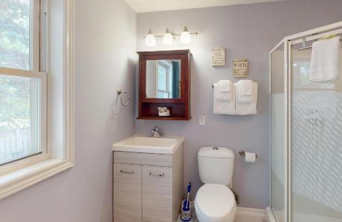 Wasaga Beach Casa | Wavy Daze Master