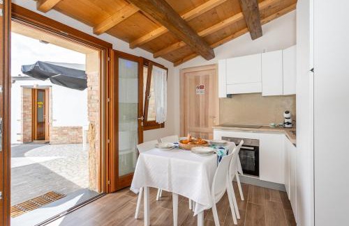 Cabras Apartamento | Way to the sea - Home with garden & hot tub