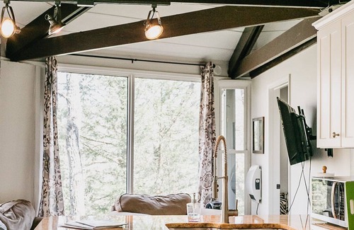 Boone Chalet De Esquí | A esto lo llamamos The Treehouse en los oídos Exclusivo Hound Country Club comunitarios
