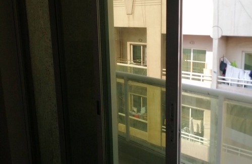 Al Mankhool Casa | Hemos compartido dormitorio en precio muy barato. Limpieza gratis. Muy cerca de la estación de metro. Invitado amable y anfitrión