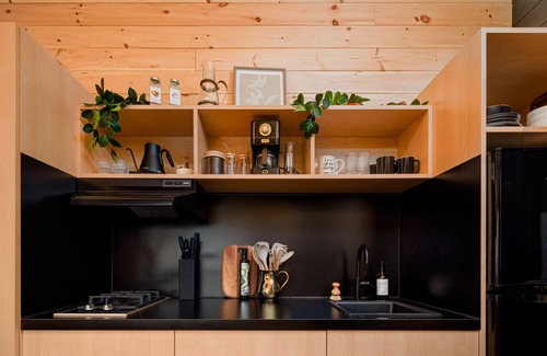 Gap Casa | we invite u to come experience this off grid tiny home on top of a grassy hilltop.