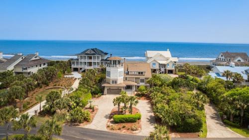 Debordieu Colony Casa | We Shell Sea home by Peace Vacations