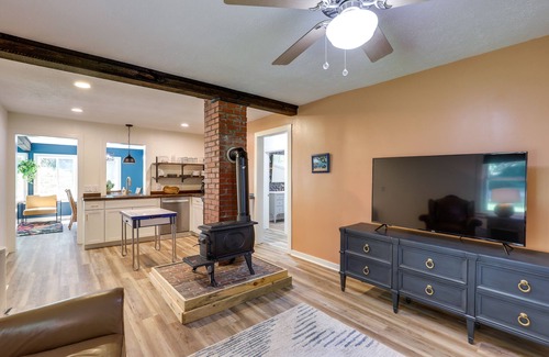 Weaverville Cabaña | Weaverville Retreat w/ Private Hiking Trail!