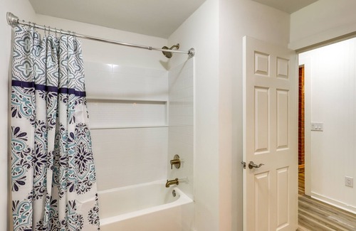 Weaverville Cabaña | Weaverville Retreat w/ Private Hiking Trail!