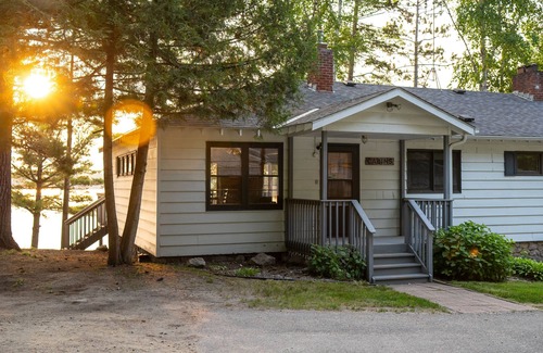 Hackensack Casa | Webb Lake, Hackensack, Northern MN - 3 Bedroom, Sleeps 8 - Cabin #7 Blue Water