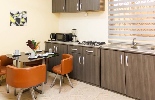 Kasoa Apartamento | wecare4you lodge