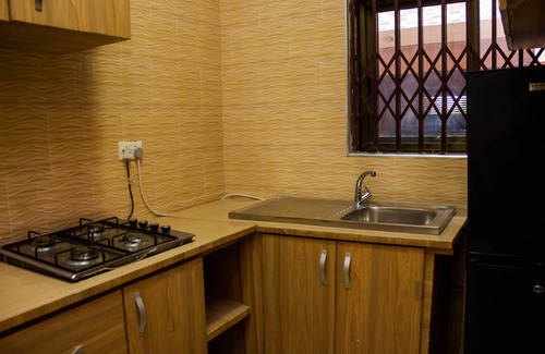 Kasoa Apartamento | wecare4you lodge