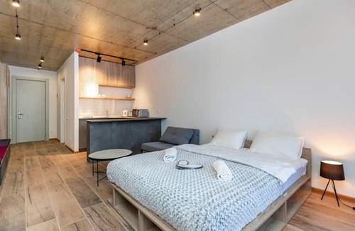 Kazbegi Apartamento | Wehost Apartment with Balcony