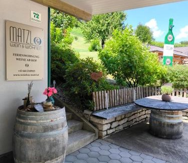 Welten Apartamento | Wein & Wohnen MATZL - Ferienwohnung