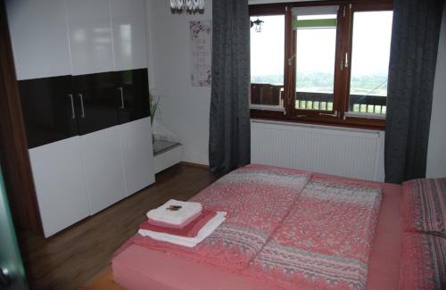 St Andra-Hoech Casa | Weinberg-Panoramaferienhaus