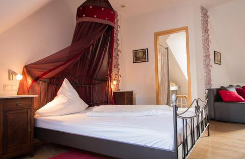 Mainz-Bingen Cama Y Desayuno | Weingut Weinstube Weinhotel Wolf