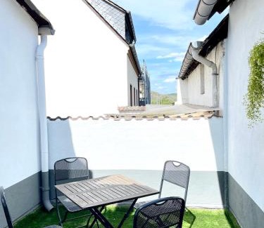 Winningen Apartamento | WEINHOF Winningen Traumwohnung im „La Mosel