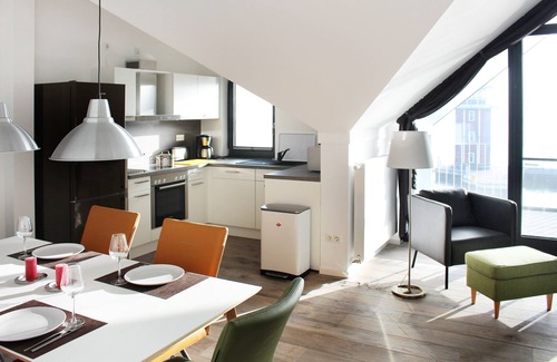 Plau am See Apartamento | Weisses Haus Plau - apartamento con vista al lago - ESTUDIO