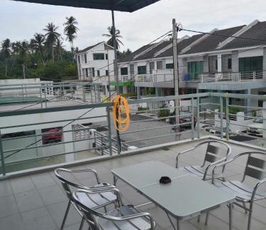 Paya Simpang Empat Genting Casa | WeJDAN INN BALIK PULAU, PENANG ISLAND