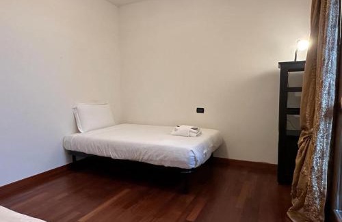 Due Carrare Apartamento | Welc-ōM Due Carrare Garden