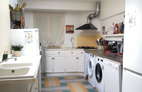 Tuffe Val de la Cheronne Casa | Welcome to Tuffe 11 beds in the center of village short walk to lake