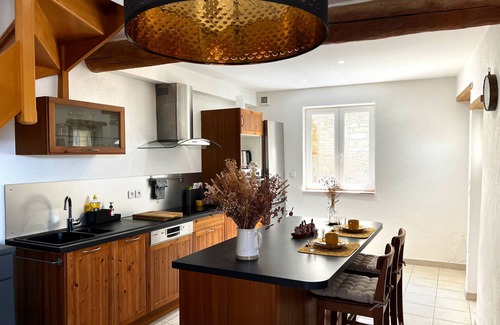 Saint-Julien-de-Peyrolas Casa | WELCOME TO THE CASA DE PIERRE