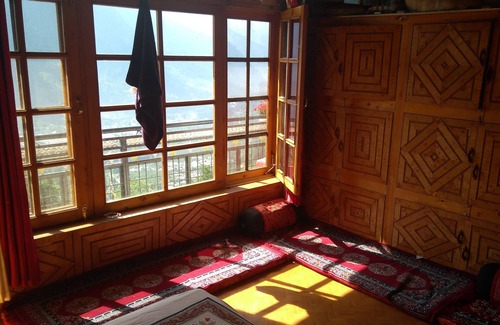 Burwa Casa | Welcome Homestay, una estancia económica en Manali, Himachal Pradesh, India