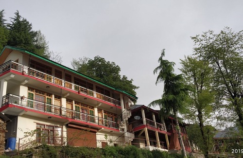 Burwa Casa | Welcome Homestay, una estancia económica en Manali, Himachal Pradesh, India