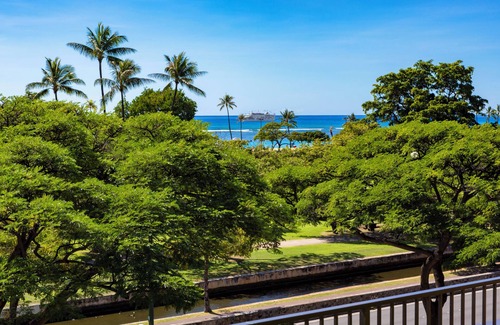 Ala Moana Condominio | Condominio de lujo número 1 de Hawaii "Park Lane" (30 noches de estadía mínima)