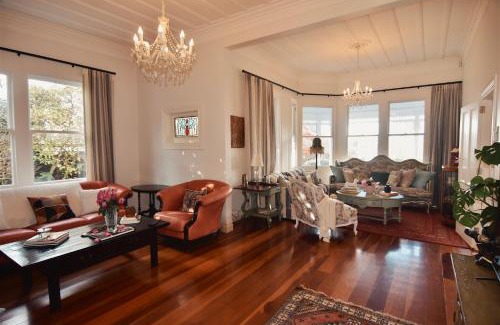 Remuera Casa | Welcome to Blue Morning house! - Remuera 5 bedrooms villa
