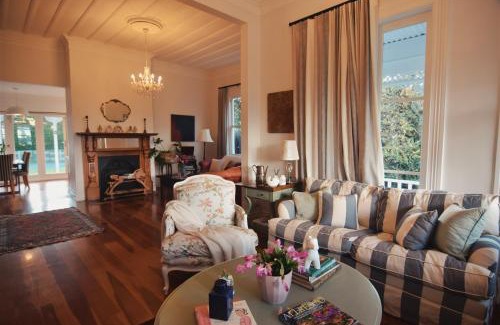 Remuera Casa | Welcome to Blue Morning house! - Remuera 5 bedrooms villa