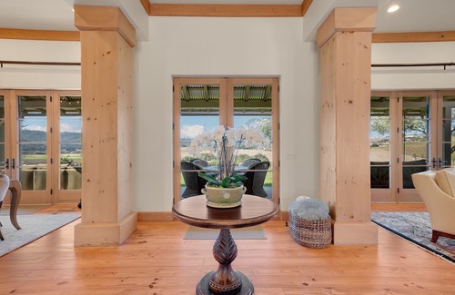 San Luis Obispo Casa | ¡Bienvenido a Chêne Vineyards!