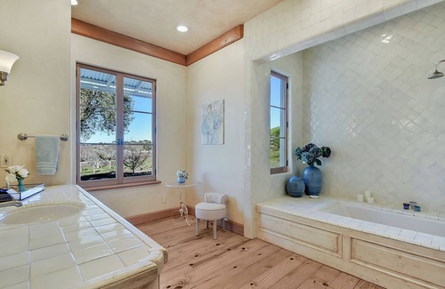 San Luis Obispo Casa | ¡Bienvenido a Chêne Vineyards!