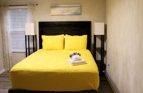 Westside Casa | Welcome to Crystal Retreat
