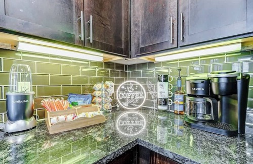 East Downtown Houston Apartamento | Welcome to Deet’s Place!