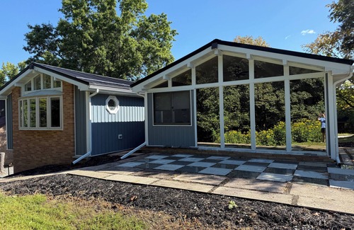 Elrama Casa | Welcome to Finley-Villa! A cozy 3-bedroom, 3 full bath house in Finleyville