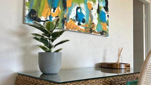 Callendar Casa | Welcome to Hope Winds, a charming property ranch-style house on a seren