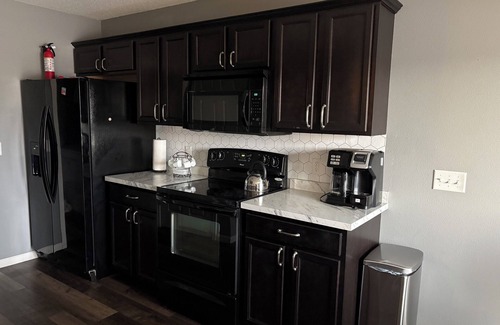 Bismarck Casa | Welcome to Molly’s Place! 3-bedroom waterfront townhome in Mandan