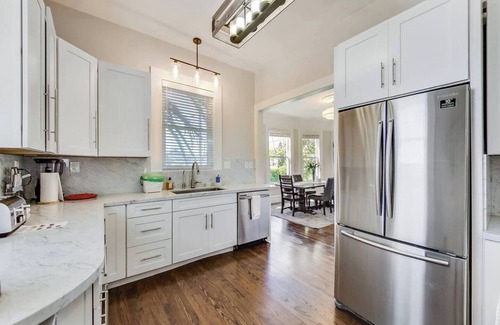 Oakland Casa | Welcome to our beautiful house with everything you need to enjoy the city!