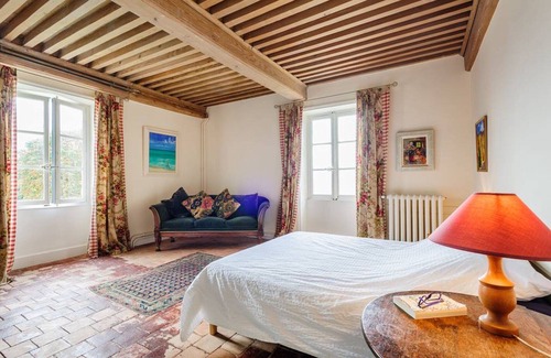 Moire Otro | Bienvenido a nuestra hermosa casa en el corazón del Beaujolais.