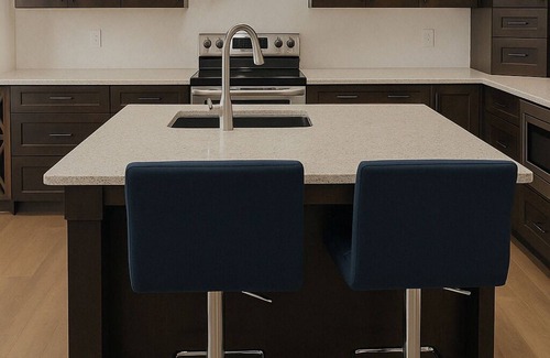 Airdrie Casa | Welcome to our Luxury Nest…A home away from home. Your comfort is our culture