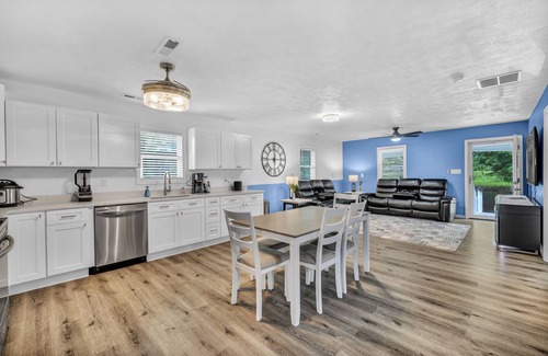 Owensboro Casa | Welcome to simple comfort a like new family friendly home Full of accommodation