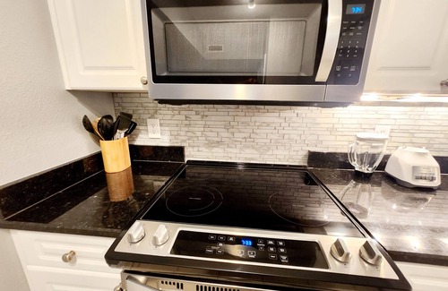 Panama City Beach Complejo | Welcome to Sunset View! Minutes to Pier Park. Right on the beach!