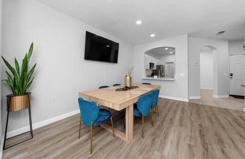 Ocean View Hills Condominio | Welcome to Sun-Kissed Retreat, your home-away-from-home in sunny San Diego!