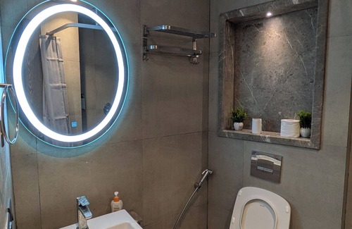 Noida Apartamento | Welcome to Supernova luxurious stay