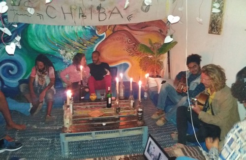 Taddart Casa | Bienvenido al Kreker Surf Hostel de Taghazout. ¡Ven como invitado, vete como amigo!
