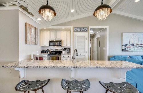 St. George Island Casa | WELCOME TO TEMPTATION ISLAND where your dreams of an amazing vacation become a reality!
