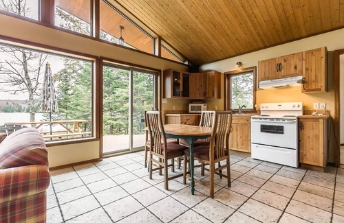 Chertsey Chalet De Esquí | Welcome to the Chalets du Lac Grenier
