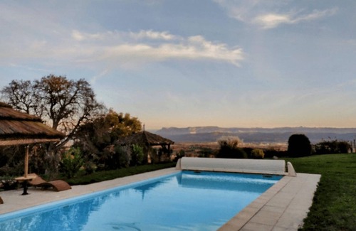 La Cote-Saint-Andre Casa | Welcome to the" Domaine des étoiles" Enjoy a moment of escape and fun!
