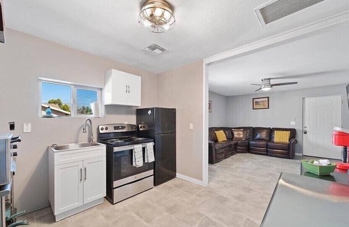Wickenburg Casa | Welcome to The Dutton @ Wickenburgs The Sheridan