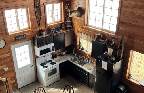 Vernon County Cabina | Welcome to The Fox Farm cabin