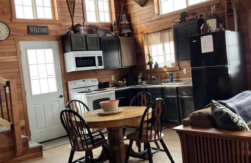 Vernon County Cabina | Welcome to The Fox Farm cabin